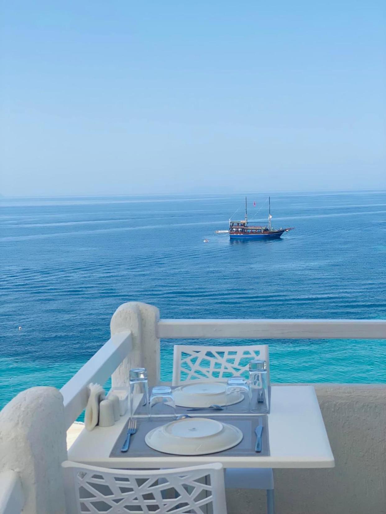 Geo & Art Boutique Hotel Himara Экстерьер фото